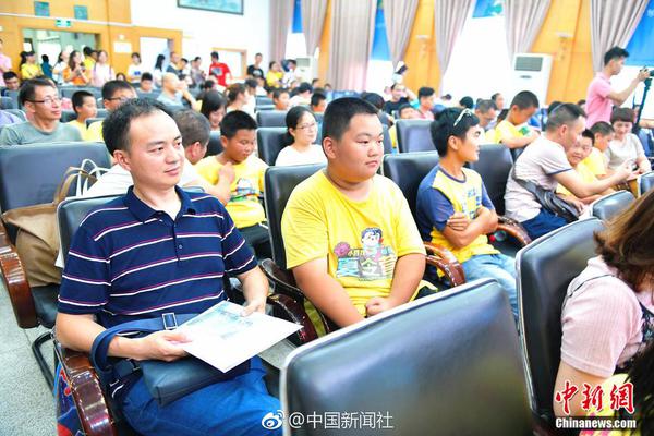 女巫来了全部发言按什么键