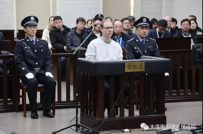 再刷一把长剑破晓用什么符文组合好